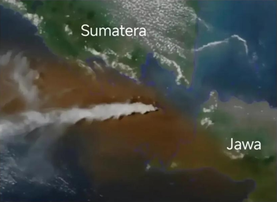 Semburan Abu Gunung Anak Krakatau Capai 15 Km, Mengarah ke Samudra Hindia