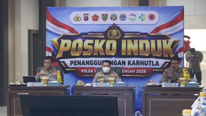 Cegah Karhutla Meluas, Polri Kirim Ratusan Brimob dan Water Cannon ke Sumsel & Kalteng