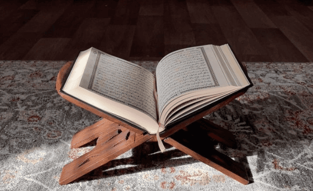 Jangan Lewatkan! Ini Keutamaan Membaca Surat Al Kahfi di Hari Jumat 