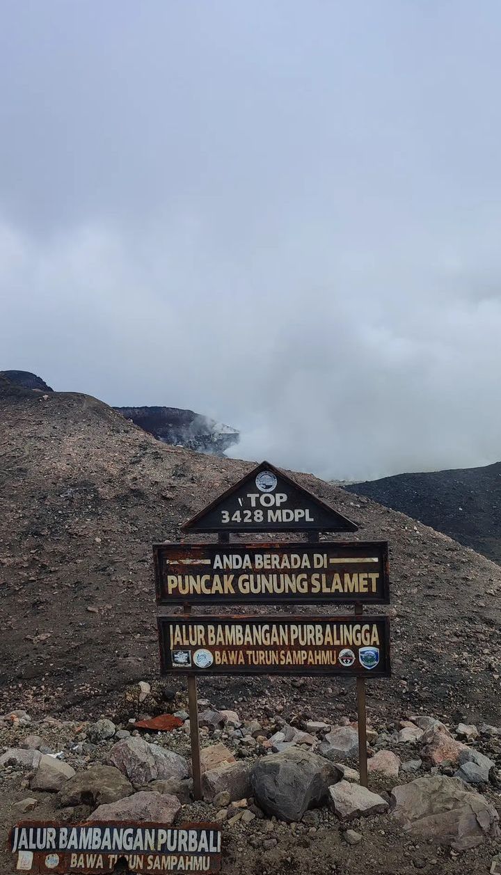 Pendaki Naomi Daviola Sempat Hilang 3 Hari di Gunung Slamet, Berhasil Di Temukan...