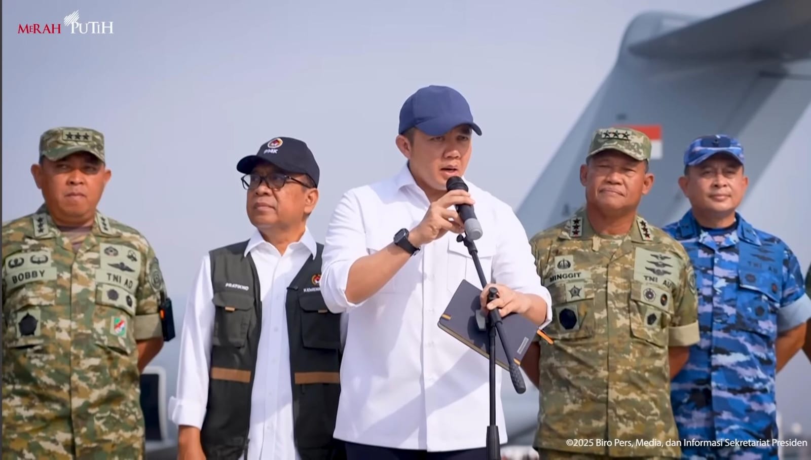 Pemerintah Kirim Empat Pesawat Bantuan ke Sumatera, Instruksi Langsung Presiden Prabowo