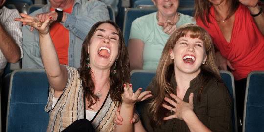 Kenapa Tawa Bisa Menular? Ini Penjelasan Uniknya dari Sisi Sains