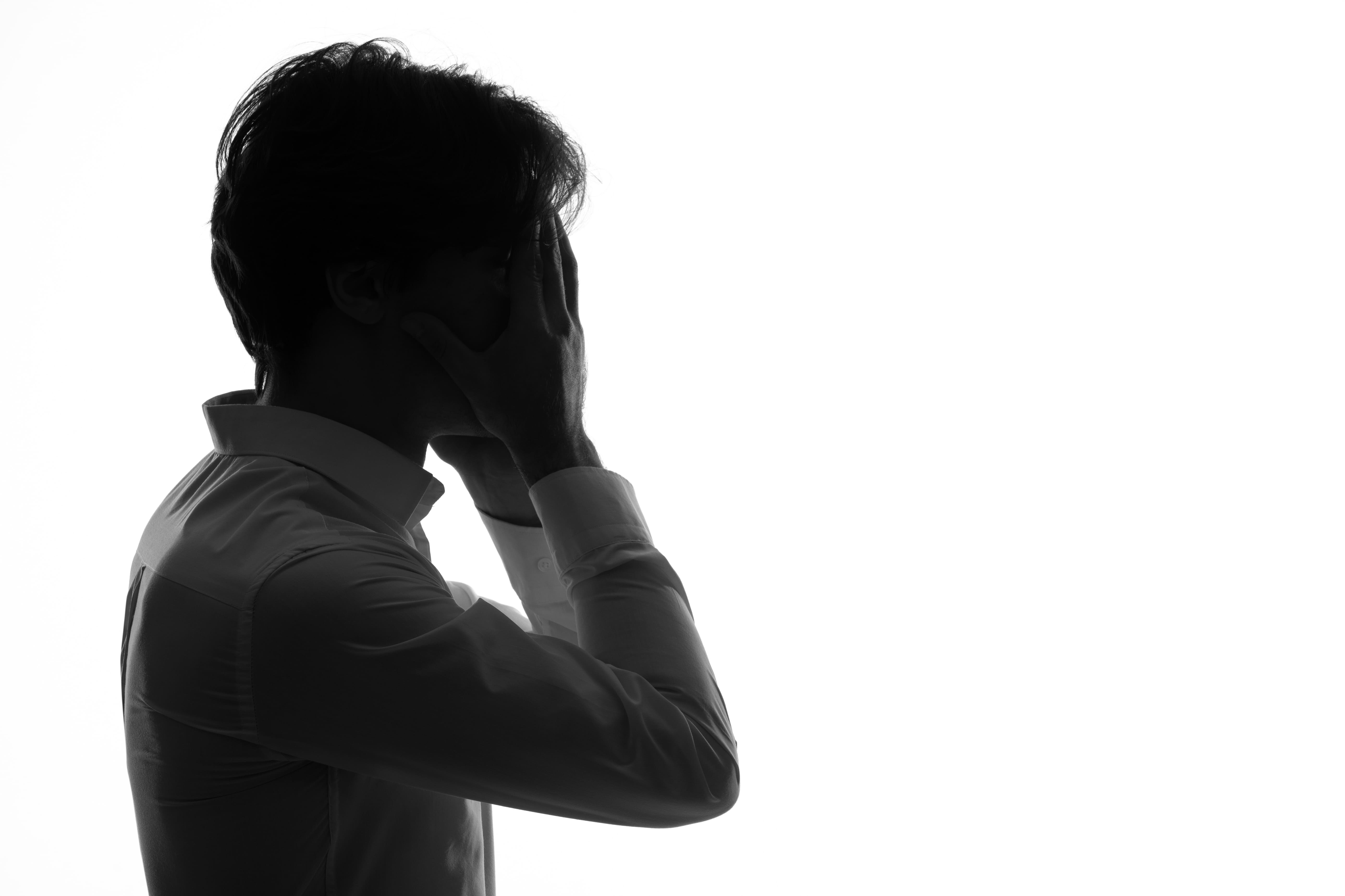 Relapse Emosional, Saat Kenangan Bersama Orang Tersayang Kembali Menghantui