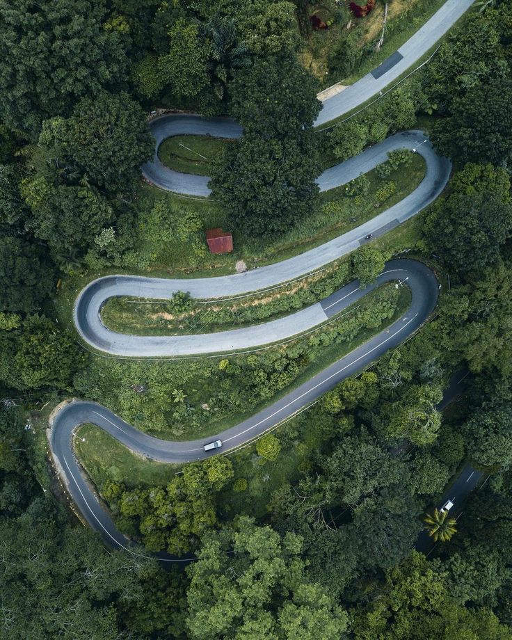 Menikmati Pesona Wisata Kelok 44, Jalan Ikonik di Sumatera Barat