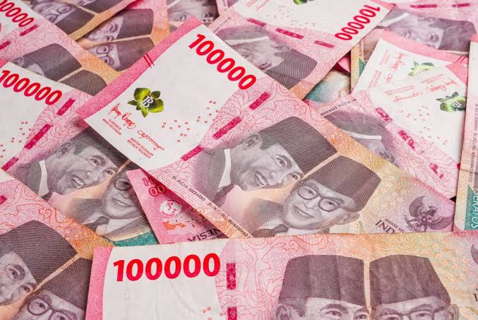 Pemerintah Salurkan BSU Rp900 Ribu untuk 13,3 Juta Pekerja, Ini Batas Gaji dan Syarat Terbarunya!