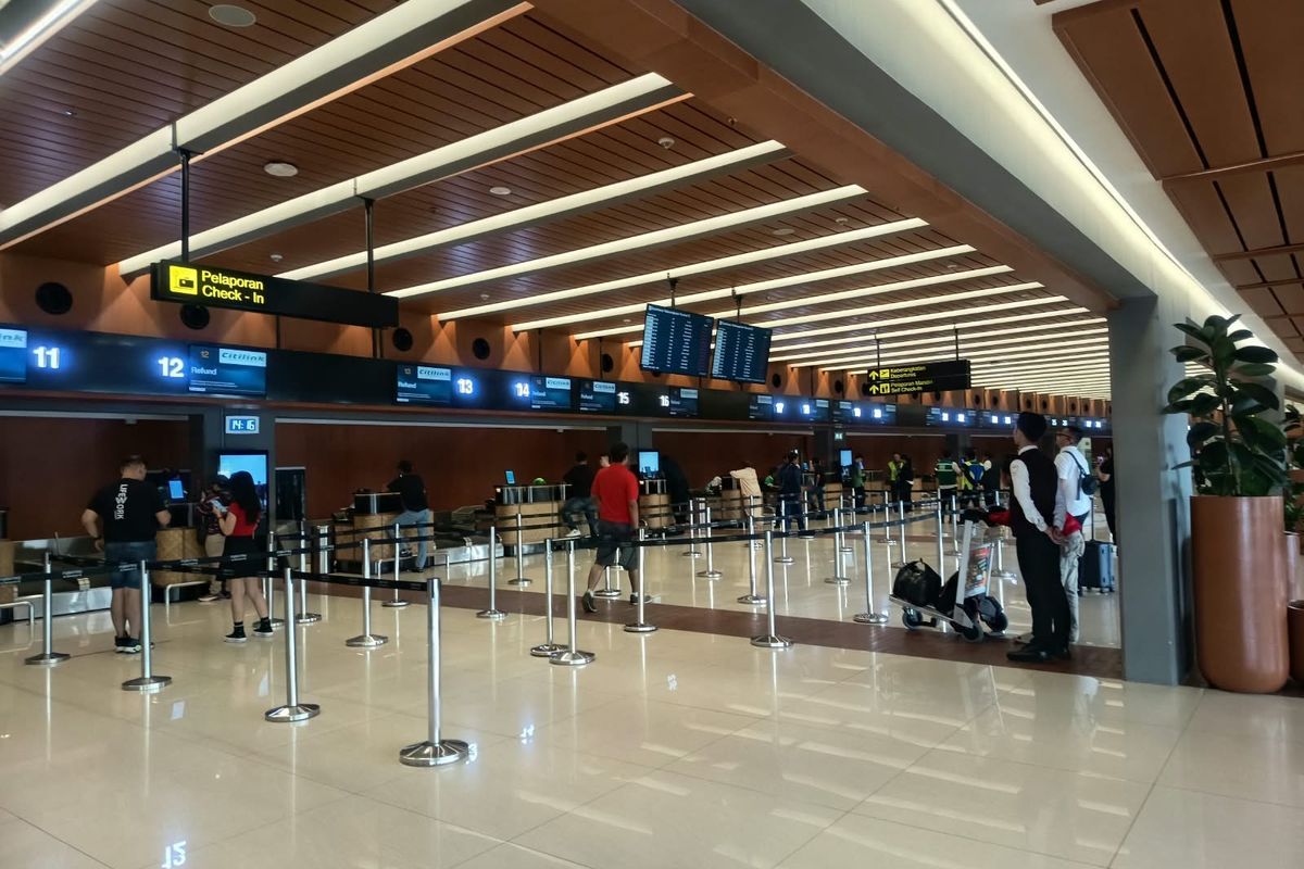  BMKG Ungkap Hasil Tes Abu Vulkanik di 4 Bandara Pascaerupsi Anak Krakatau