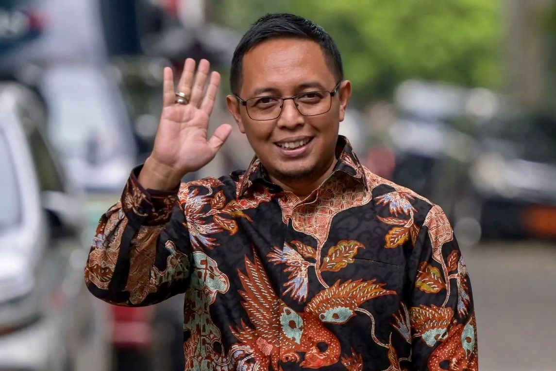 Hasan Nasbi Resmi Jadi Komisaris Pertamina Usai Dicopot dari Kepala PCO