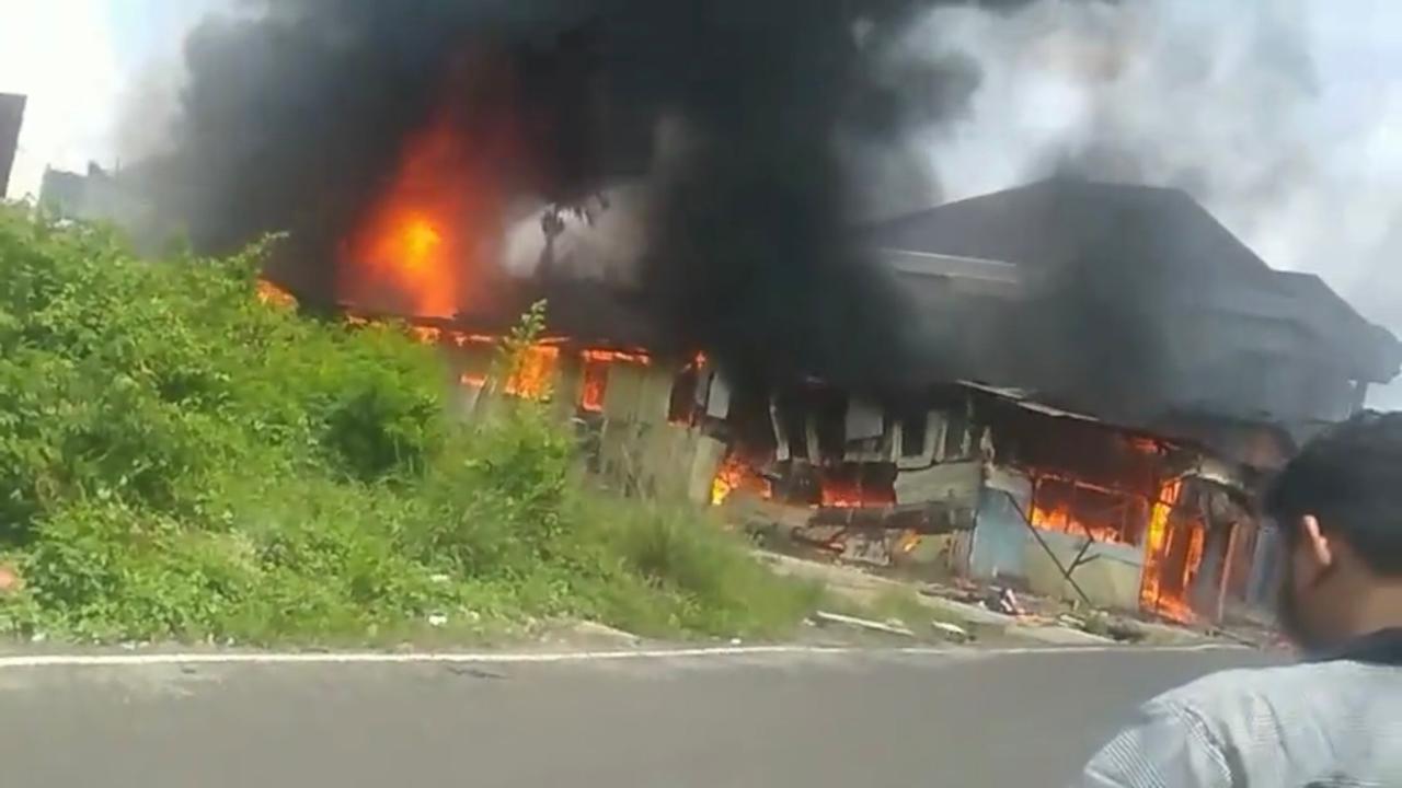 Kebakaran Toko di Jalan Kayu Manis Bandar Lampung, Api Lahap Satu Unit Bangunan