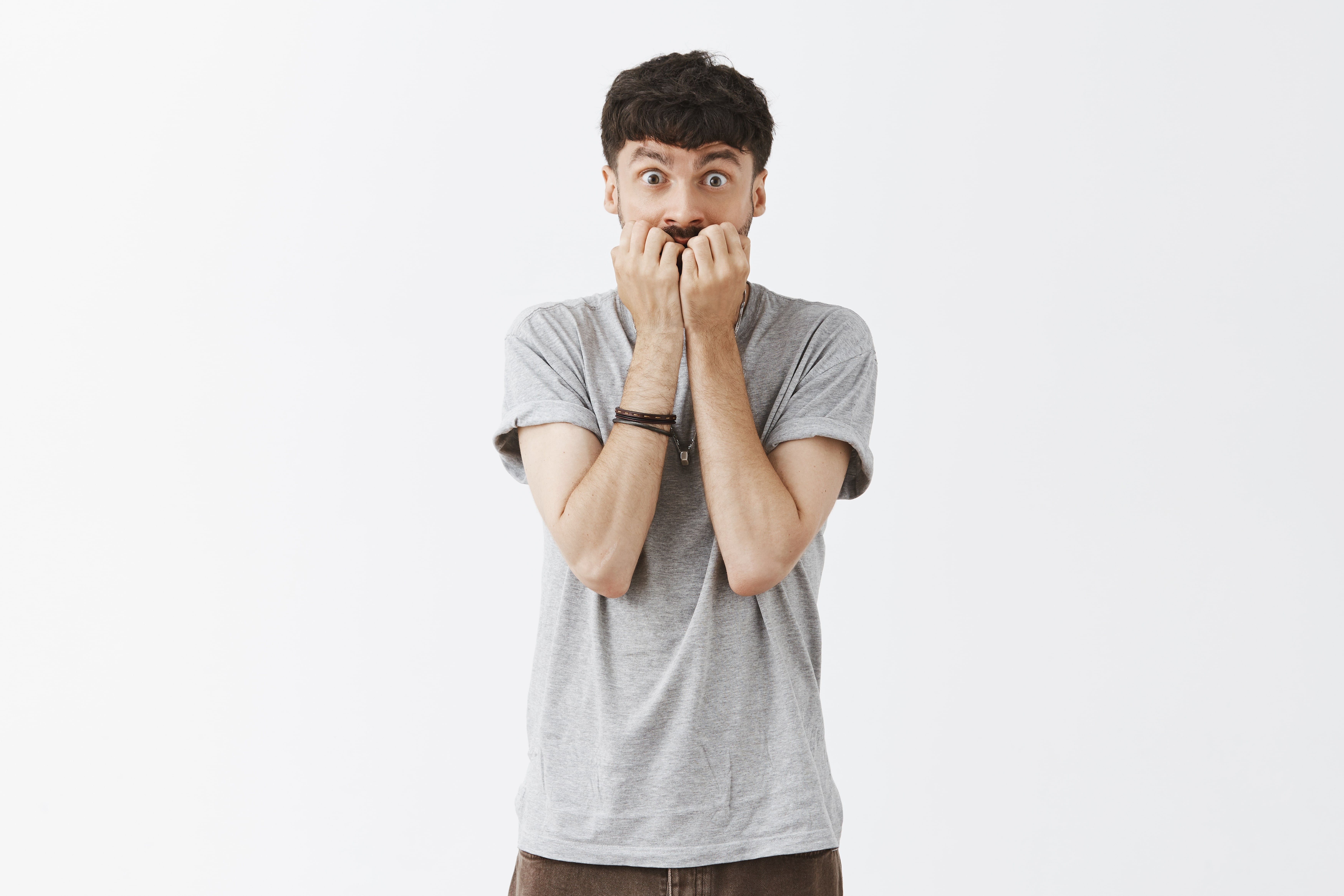 Menguak Akar Rasa Takut Berlebih: Mengapa Manusia Bisa Ketakutan Secara Berlebihan dan Bagaimana Cara Mengatas