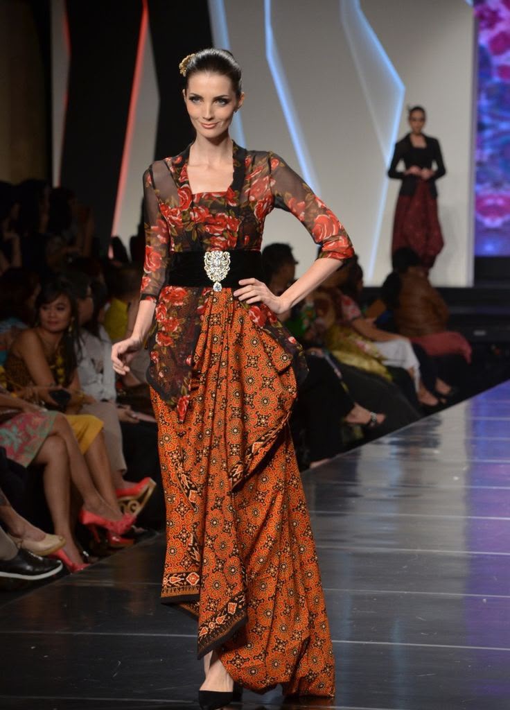 Kebaya Makin Dekat dengan Gen Z, Warisan Budaya Kini Hadir dengan Gaya Lebih Modern