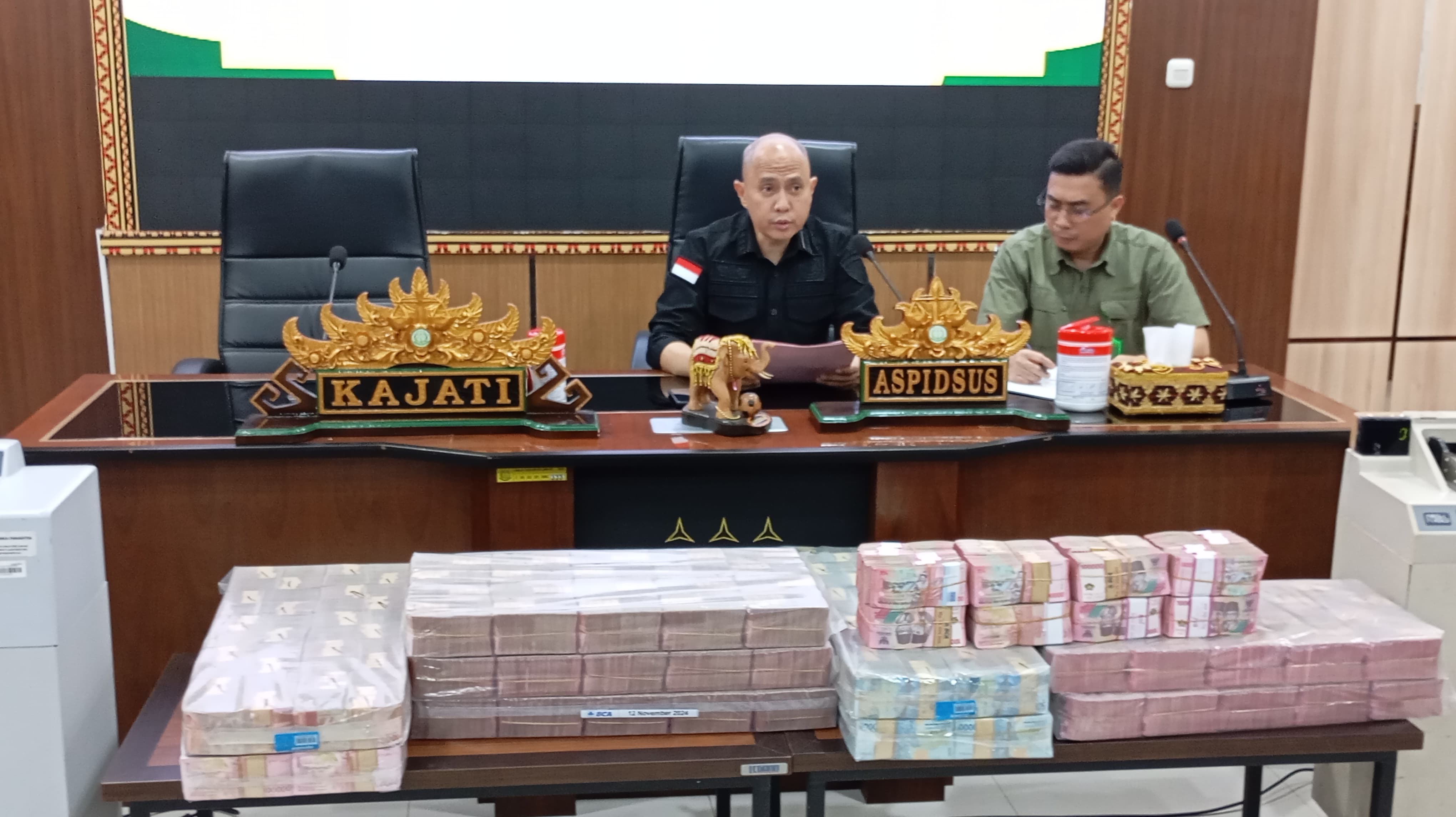 Kejati Lampung Sita Uang Rp59 M Dari Perkara Dugaan Korupsi PT LEB, Ini Penampakanya!