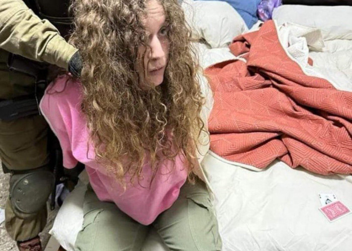 Gadis Penampar Prajurit Zionis Ditangkap 