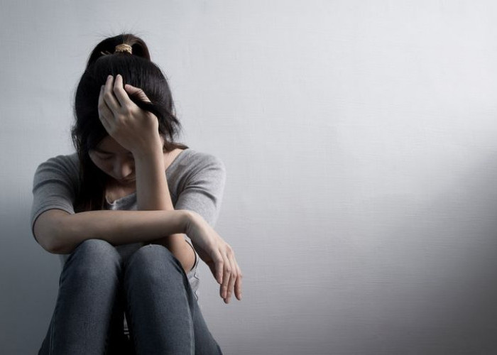 Kenangan Masa Lalu Masih Mengikat, Anak Muda Sulit Melepas Hubungan Lama