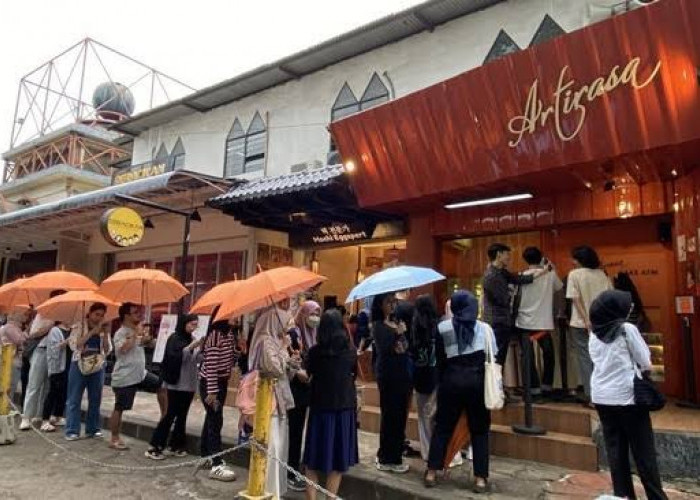 Terjebak FOMO, Rela Habiskan Waktu demi Tempat yang Viral
