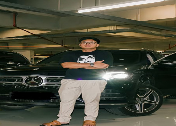 Sahroni Desak Akun YouTube Bigmo Diblokir Usai Libatkan Anak Promosikan Vape