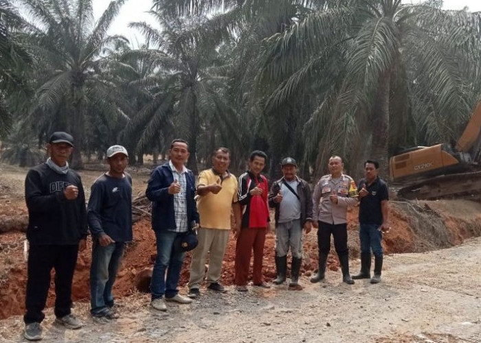 Akses ke Pemakaman Akhirnya Dibuka, Warga Padang Ratu Sambut Lega