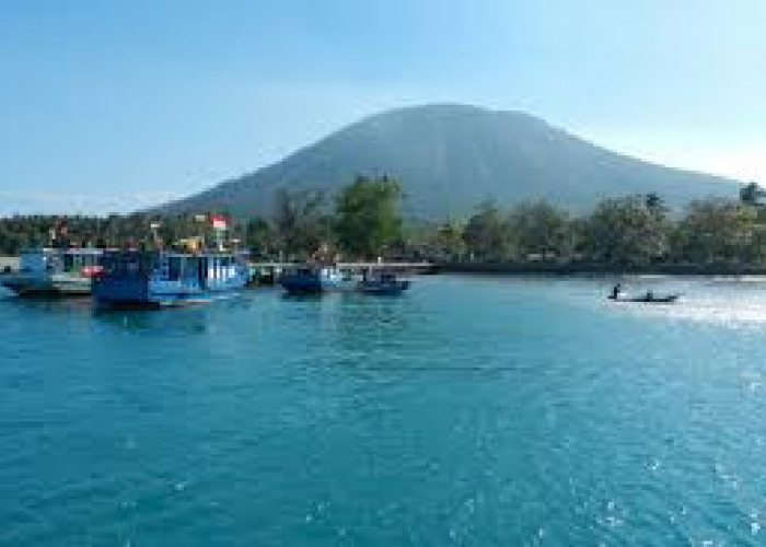 Surga Alam dan Budaya di Ujung Pulau Sumatra