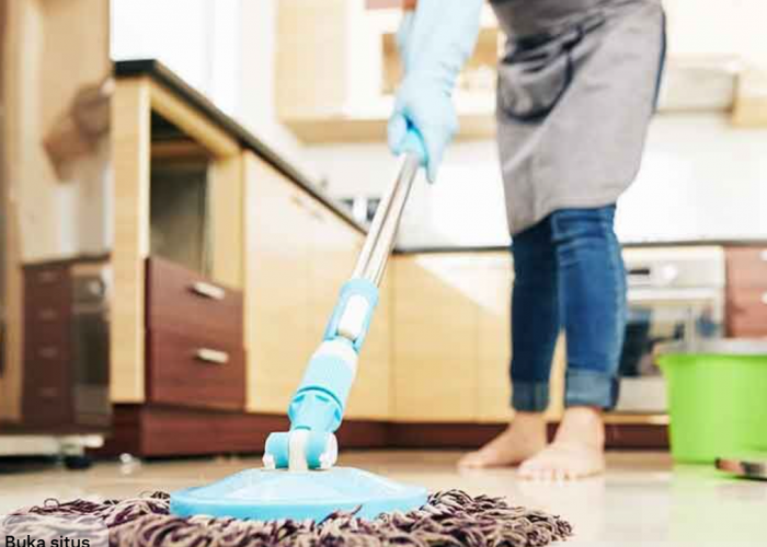 Lantai Bau Amis Usai Dipel:   Ini Penyebab dan Cara Mengatasinya
