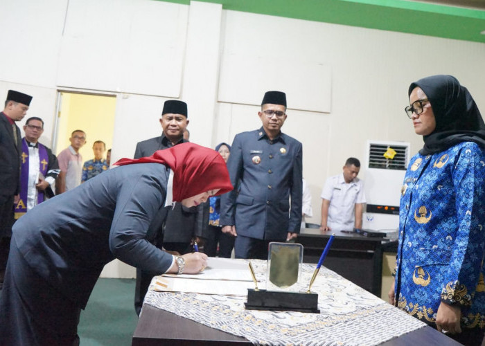 Badai Mutasi Jilid II, Kursi empuk Direktur RS Sukadana Tergeser, Penyuluh Kesehatan Dilantik Jadi Camat