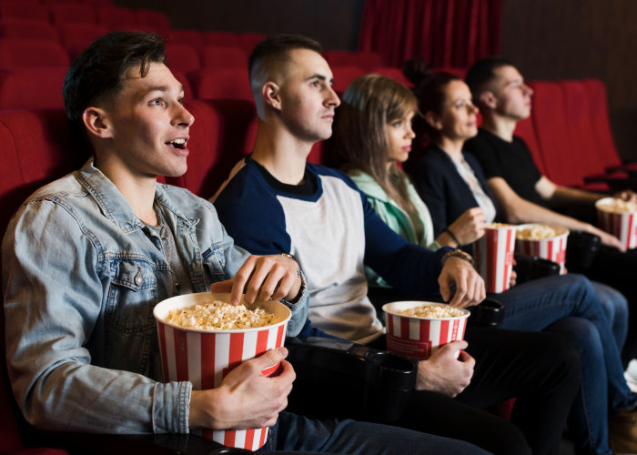 Dari Horor sampai Romance, Lima Film Ini Siap Temani September Kamu
