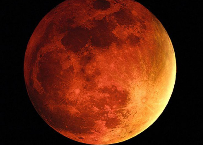 Bukan Gerhana, Ini Alasan Bulan Belakangan Tampak Kemerahan Akibat Kabut Asap Karhutla