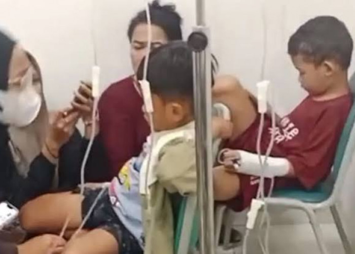 Ratusan Siswa di Cirebon Diduga Keracunan MBG, Operasi SPPG di Suspend