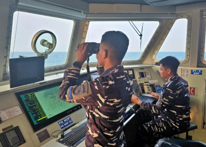 Pelampuang dan Buoy ditemukan TNI AL di Selat Sunda