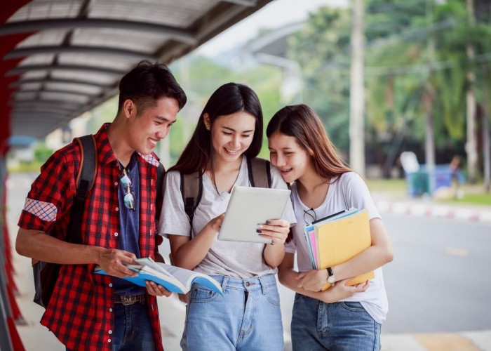 Takut Ketinggalan? Fenomena Fomo Makin Nempel di Media Sosial