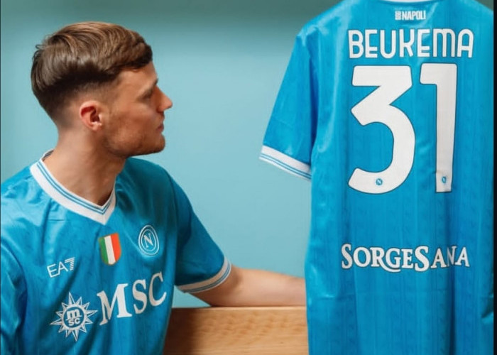 Napoli Resmi Gaet Sam Beukema dari Bologna, Perkuat Lini Belakang Jelang Musim Baru