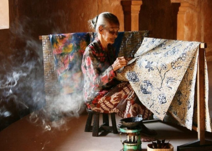 Seni Batik Indonesia: Lebih dari Sekadar Motif, Sebuah Identitas Budaya