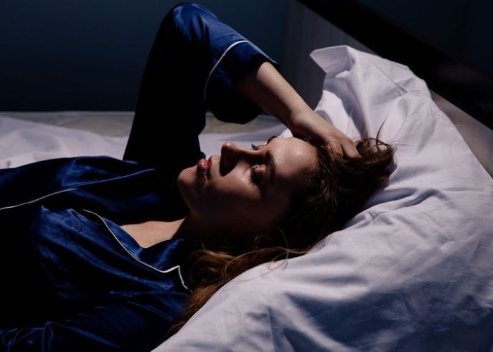 Terjebak Dalam 'Overthinking' Tengah Malam? Ini Cara Ilmiah Mengatasi Insomnia    
