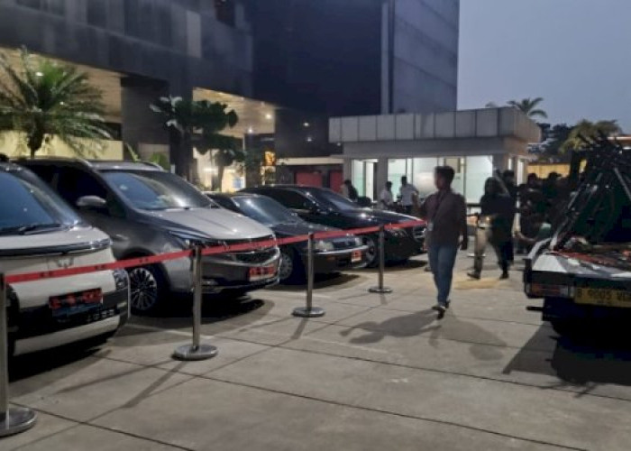 KPK Amankan 21 Kendaraan Usai OTT Pejabat Imigrasi Jakarta Barat