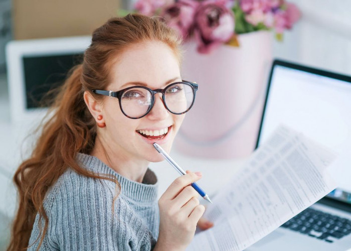 Independent Women: 5 Tips Menjadi Mandiri dan Percaya Diri