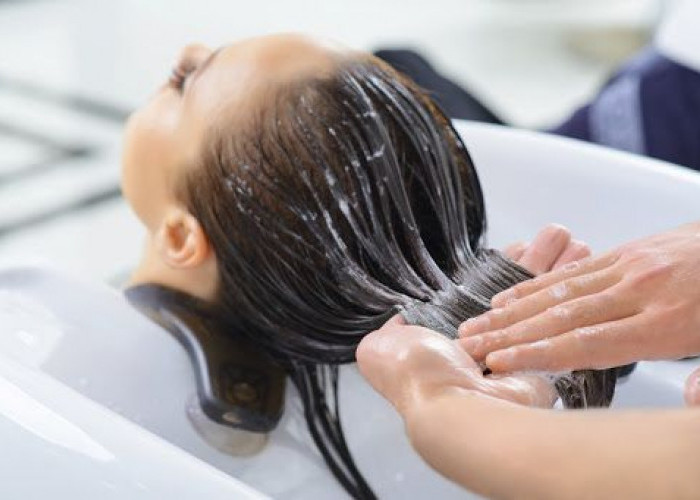 Tips Sederhana agar Rambut Tidak Mudah Rontok