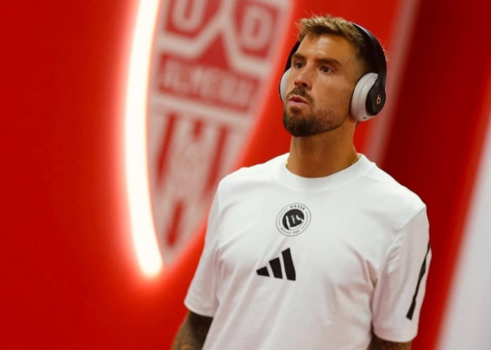 Iñigo Martínez Resmi Tinggalkan Barcelona, Gabung Al-Nassr di Liga Arab Saudi