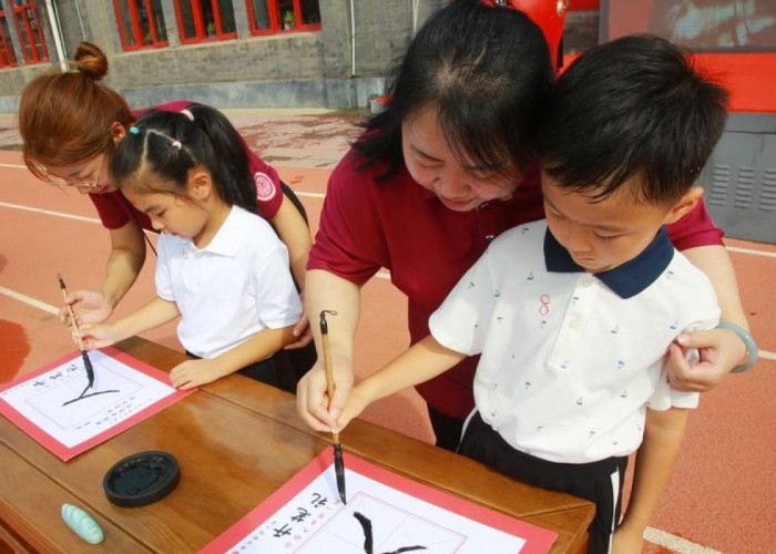 Di Balik Rumitnya Karakter Mandarin, Ada Cara Kerja Otak yang Berbeda