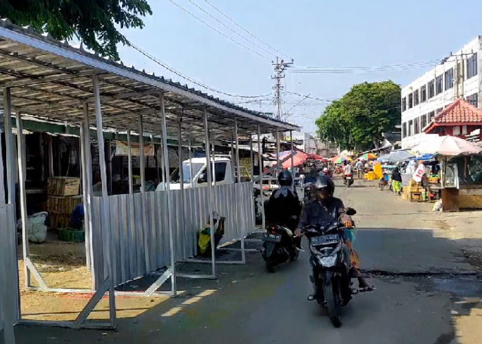 Relokasi Mulus, Revitalisasi Pasar Pasir Gintung Macet