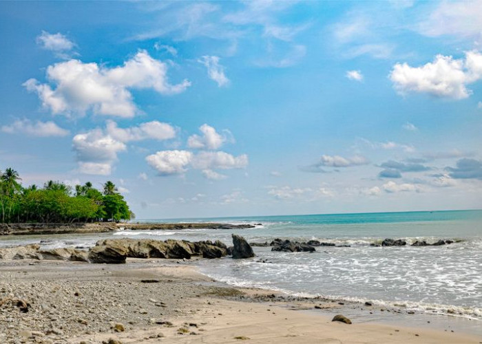 Air Laut Surut Tak Selalu Berarti Tsunami, Masyarakat Tetap Perlu Waspada
