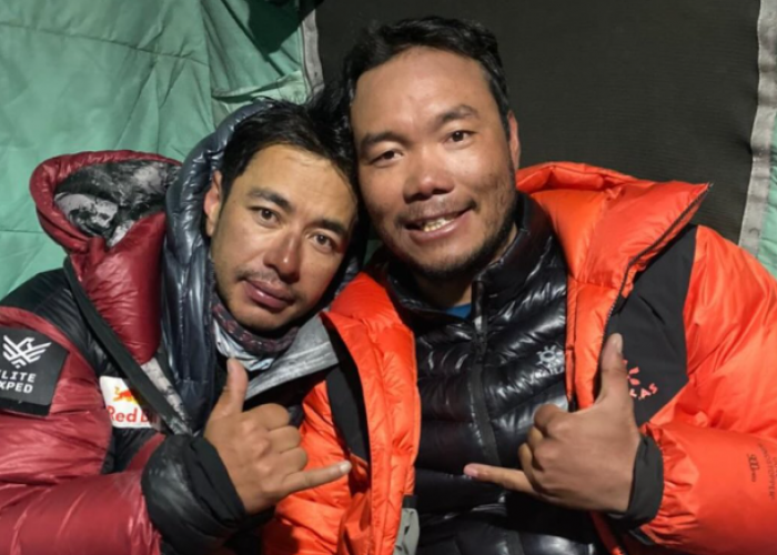 Duka Para Pendaki Atas Kehilangan Para Pendaki Handal di Broad Peak