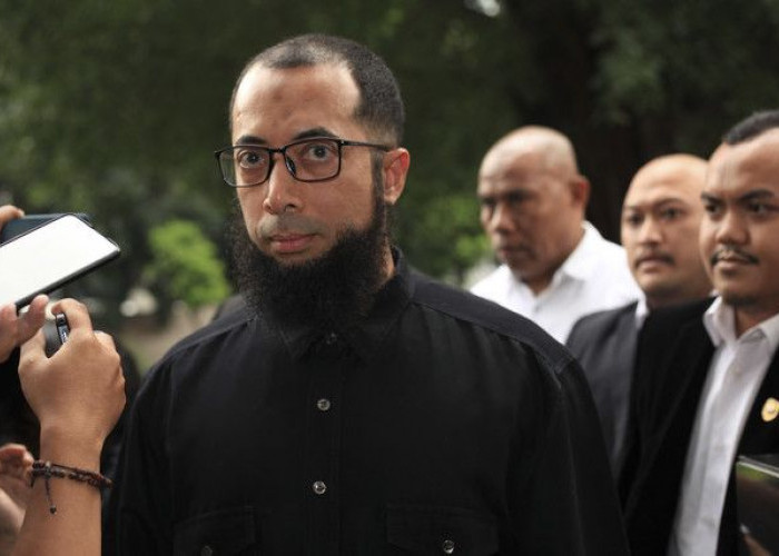 Ustadz Khalid Basalamah Kembalikan Uang ke KPK Terkait Dugaan Korupsi Kuota Haji 2024