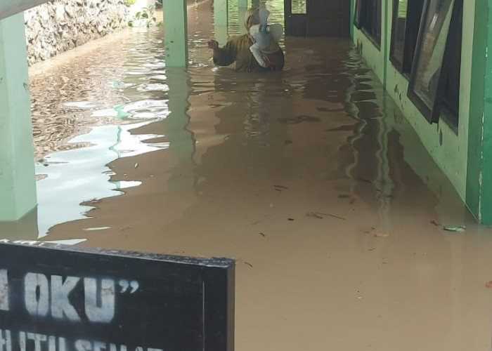 Baturaja OKU Dikepung Banjir, Ini Dampak yang Dialami Warga Akibat Luapan Sungai Ogan
