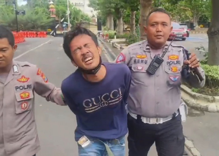 Bawa Sajam dan Kunci T di Jalan Bandar Lampung, Warga Lamtim Menangis Saat Digelandang ke Mapolresta 