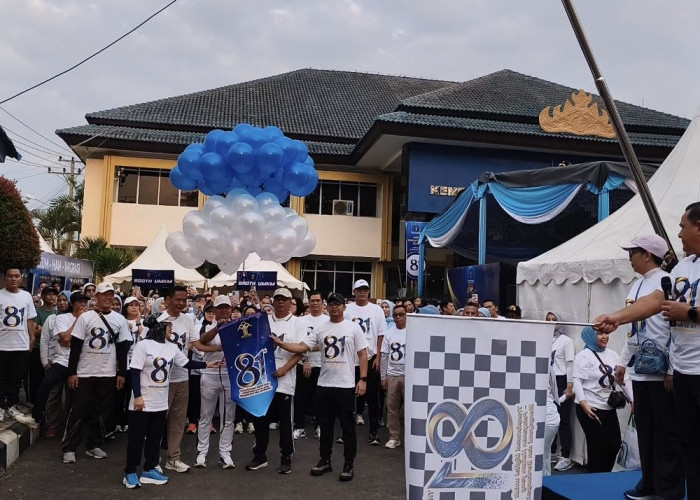 Semarak Hari Pengayoman ke-81, Kanwil Kemenkum Lampung Gelar Fun Walk dan Legal Expo 