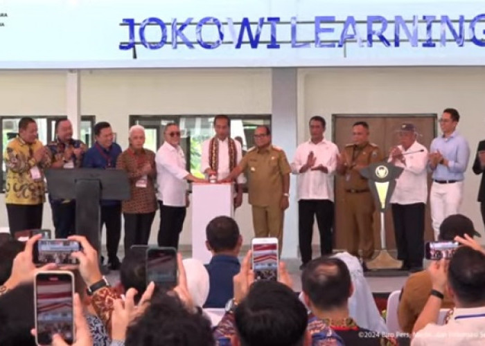 Resmikan Learning Center SMA Kebangsaan, Jokowi Minta Menteri Dirikan Banyak Sekolah Seperti Zulhas 