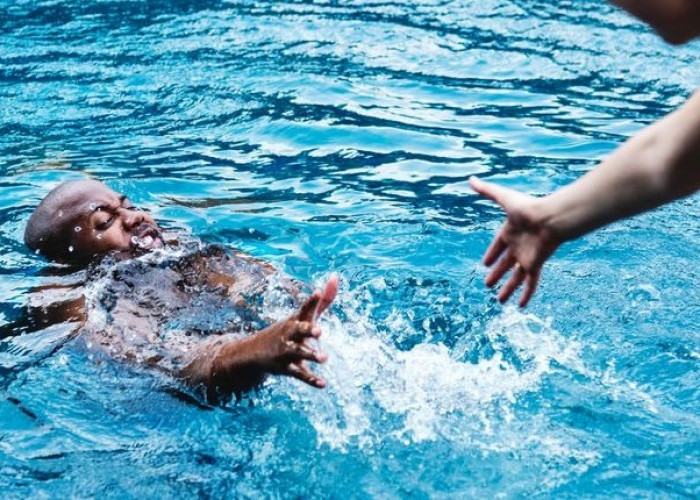 Bertahan Hidup di Laut Lepas, Nakhoda KM Ocean Three Ditemukan Selamat Setelah Kapal Hilang di Perairan Natuna