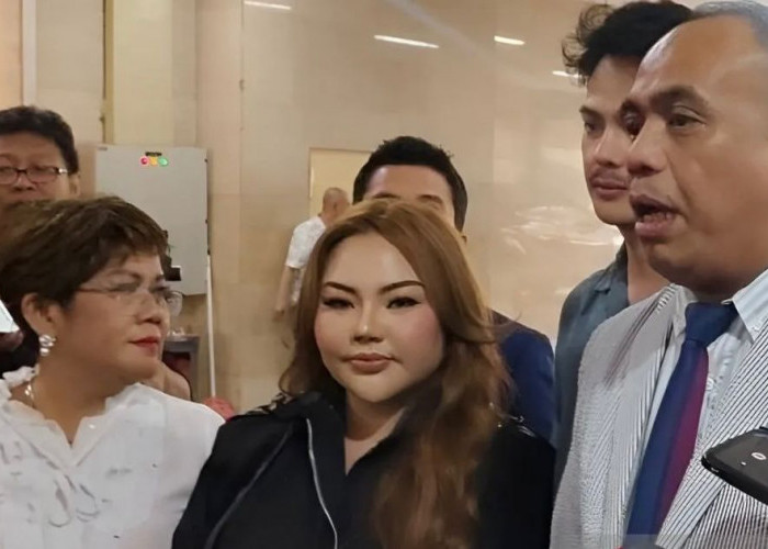 Lisa Mariana Penuhi Panggilan Bareskrim Terkait Dugaan Pencemaran Nama Baik Ridwan Kamil