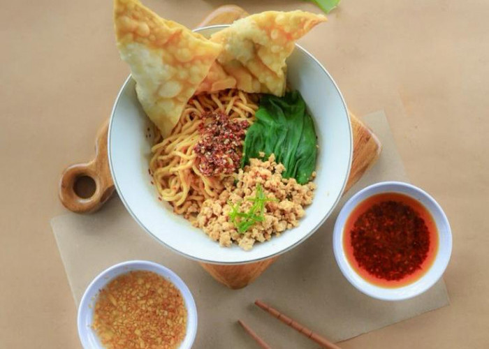 5 Spot Mie Ayam Pangsit Halal Murah di Bandar Lampung yang Wajib Kamu Coba!