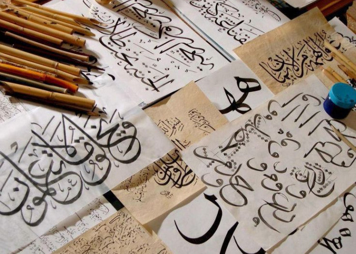 Seni Kaligrafi Tetap Eksis sebagai Media Ekspresi Budaya dan Religi