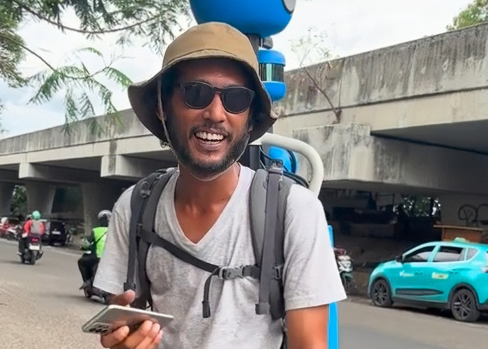 Viral! Pria Pembawa Kamera Google Maps Jalan Kaki Keliling Indonesia, Gajinya Jadi Sorotan