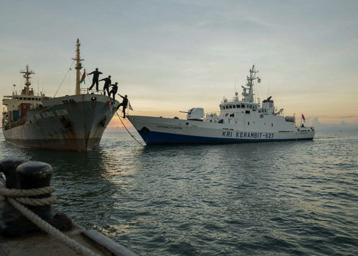 TNI AL Musnahkan 1,3 Ton Ketamin dari Kapal Asing, Delapan Tersangka Masih Jalani Penyidikan